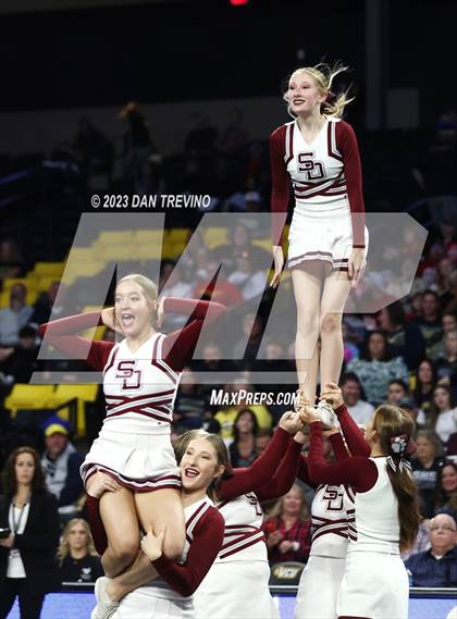 Thumbnail 1 in VHSL State Cheer Competition (Class 2) photogallery.