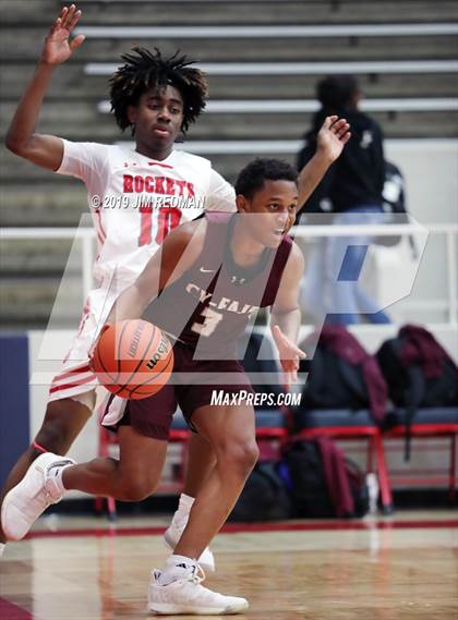 Thumbnail 2 in Cy-Fair vs. Judson (McDonald's Texas Invitational) photogallery.