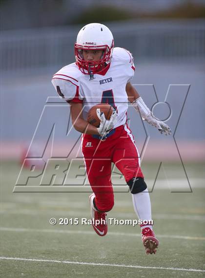 Thumbnail 2 in JV: Beyer photogallery.
