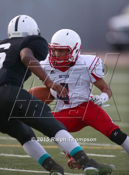 Thumbnail 1 in JV: Beyer photogallery.