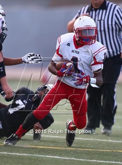 Thumbnail 3 in JV: Beyer photogallery.