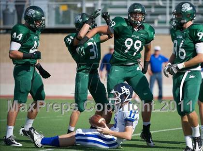 Thumbnail 3 in Reagan vs. New Braunfels (5A Bi-District Playoff) photogallery.