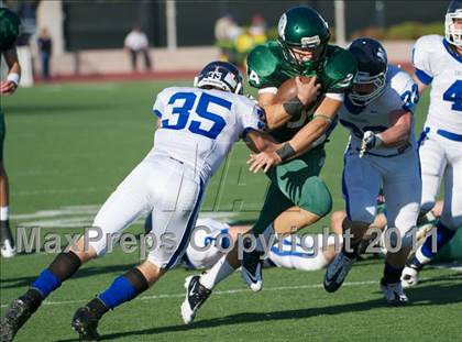 Thumbnail 2 in Reagan vs. New Braunfels (5A Bi-District Playoff) photogallery.