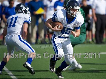 Thumbnail 2 in Reagan vs. New Braunfels (5A Bi-District Playoff) photogallery.