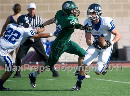 Thumbnail 1 in Reagan vs. New Braunfels (5A Bi-District Playoff) photogallery.