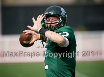 Thumbnail 2 in Reagan vs. New Braunfels (5A Bi-District Playoff) photogallery.