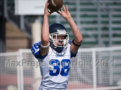 Thumbnail 1 in Reagan vs. New Braunfels (5A Bi-District Playoff) photogallery.
