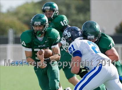 Thumbnail 1 in Reagan vs. New Braunfels (5A Bi-District Playoff) photogallery.