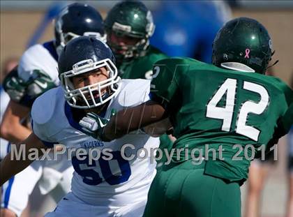 Thumbnail 2 in Reagan vs. New Braunfels (5A Bi-District Playoff) photogallery.