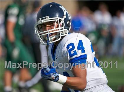 Thumbnail 1 in Reagan vs. New Braunfels (5A Bi-District Playoff) photogallery.