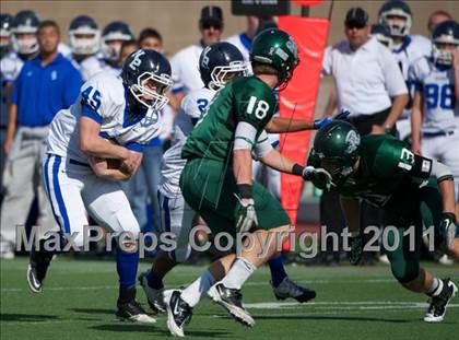 Thumbnail 1 in Reagan vs. New Braunfels (5A Bi-District Playoff) photogallery.