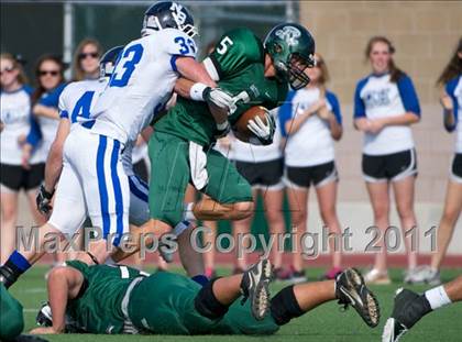 Thumbnail 1 in Reagan vs. New Braunfels (5A Bi-District Playoff) photogallery.