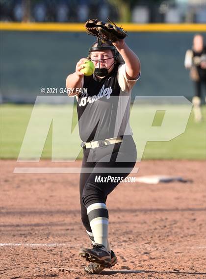 Thumbnail 2 in Bradley Central @ Soddy Daisy photogallery.