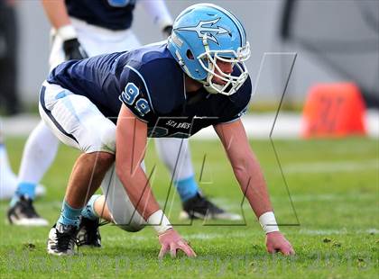 Thumbnail 1 in Corona del Mar vs. Sacred Heart Prep (CIF State D3 Final) photogallery.