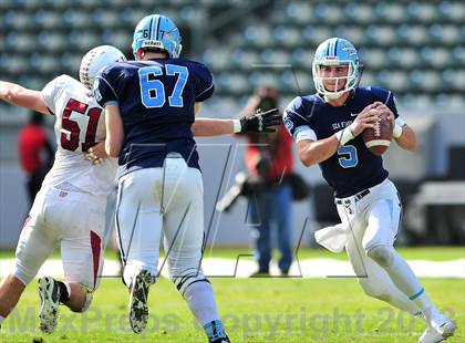 Thumbnail 2 in Corona del Mar vs. Sacred Heart Prep (CIF State D3 Final) photogallery.