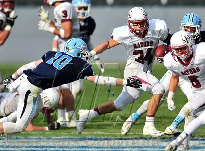 Thumbnail 2 in Corona del Mar vs. Sacred Heart Prep (CIF State D3 Final) photogallery.