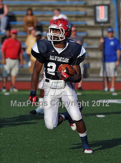 Thumbnail 3 in Fairfield County vs New Haven County (CT Hall of Fame Classic)  photogallery.