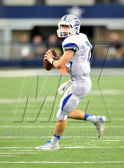 Thumbnail 1 in Shiner vs. Stamford (UIL 1A Division 1 Final)  photogallery.