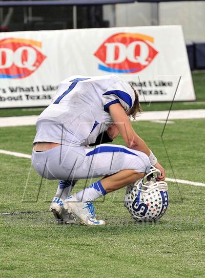 Thumbnail 3 in Shiner vs. Stamford (UIL 1A Division 1 Final)  photogallery.