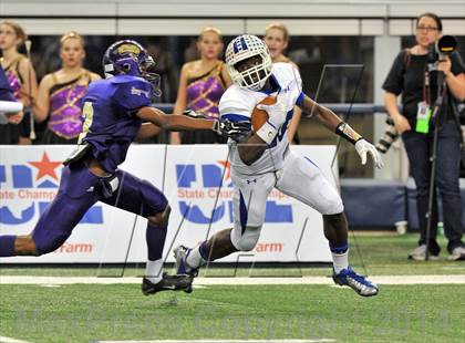 Thumbnail 2 in Shiner vs. Stamford (UIL 1A Division 1 Final)  photogallery.