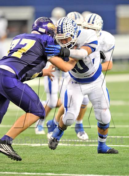 Thumbnail 3 in Shiner vs. Stamford (UIL 1A Division 1 Final)  photogallery.