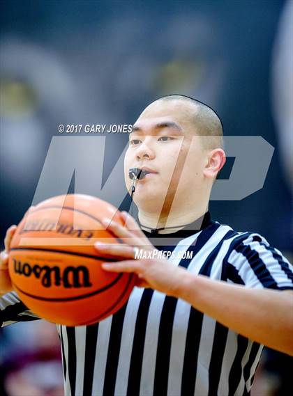 Thumbnail 3 in Antelope @ Whitney photogallery.