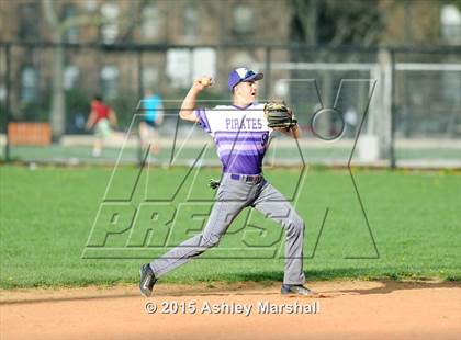 Thumbnail 1 in Tottenville @ Millennium photogallery.