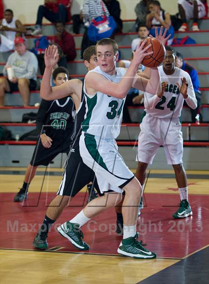 Thumbnail 1 in Garces vs. Tehachapi photogallery.