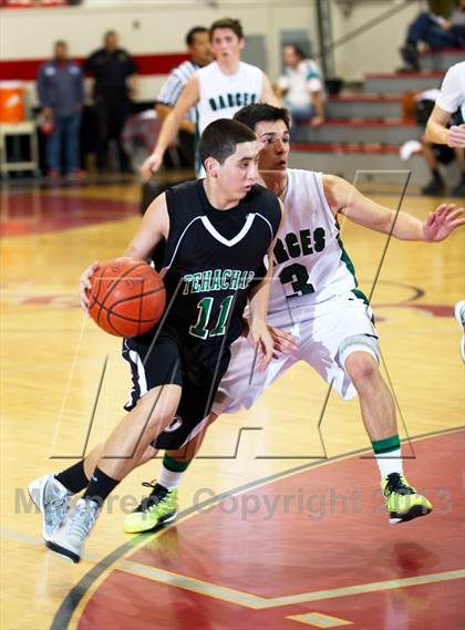 Thumbnail 3 in Garces vs. Tehachapi photogallery.
