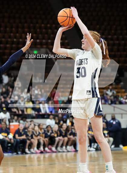 Thumbnail 1 in Northfield vs Air Academy (CHSAA 5A Final 4) photogallery.