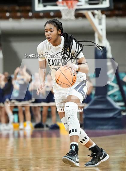 Thumbnail 1 in Northfield vs Air Academy (CHSAA 5A Final 4) photogallery.