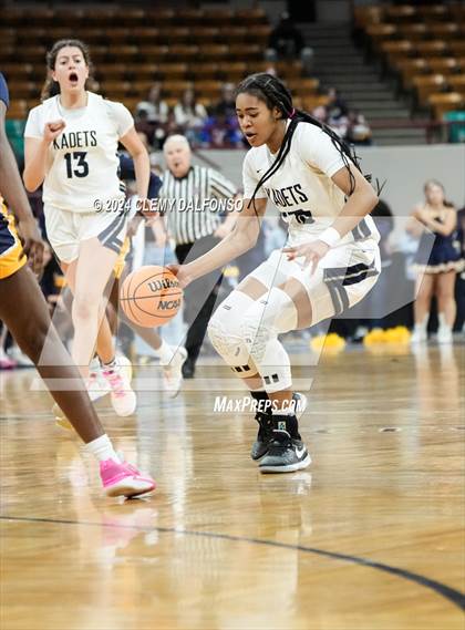 Thumbnail 3 in Northfield vs Air Academy (CHSAA 5A Final 4) photogallery.