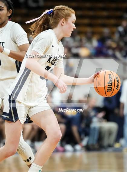 Thumbnail 2 in Northfield vs Air Academy (CHSAA 5A Final 4) photogallery.