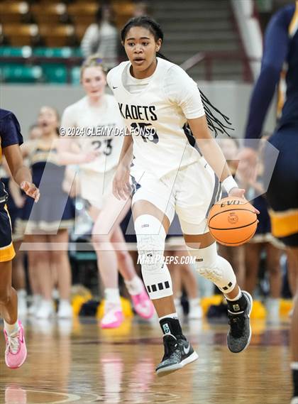 Thumbnail 2 in Northfield vs Air Academy (CHSAA 5A Final 4) photogallery.
