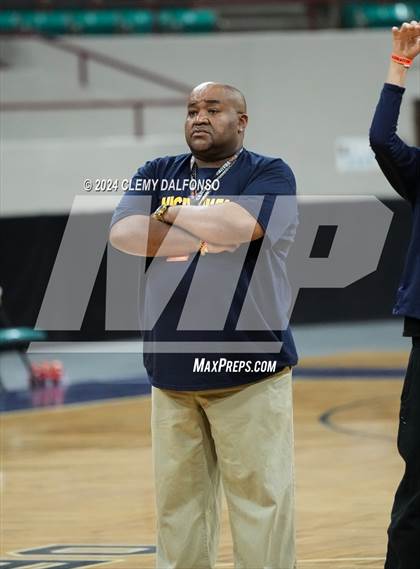Thumbnail 3 in Northfield vs Air Academy (CHSAA 5A Final 4) photogallery.