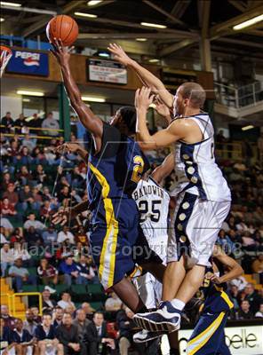 Thumbnail 3 in Niagara Falls vs Baldwin (NYSPHSAA Class AA Semifinals) photogallery.