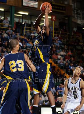 Thumbnail 1 in Niagara Falls vs Baldwin (NYSPHSAA Class AA Semifinals) photogallery.