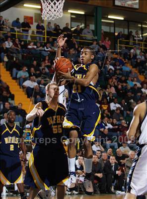 Thumbnail 2 in Niagara Falls vs Baldwin (NYSPHSAA Class AA Semifinals) photogallery.