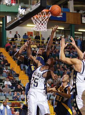 Thumbnail 1 in Niagara Falls vs Baldwin (NYSPHSAA Class AA Semifinals) photogallery.