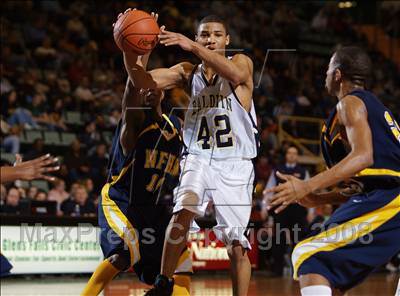 Thumbnail 3 in Niagara Falls vs Baldwin (NYSPHSAA Class AA Semifinals) photogallery.