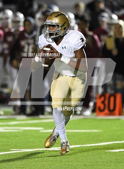 Thumbnail 1 in Damien @ Paso Robles (CIF SS D4 Round 1 Playoff) photogallery.