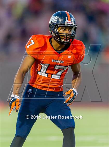 Thumbnail 2 in Steele vs. Brandeis (UIL 6A D2 Quarterfinal) photogallery.