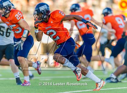Thumbnail 3 in Steele vs. Brandeis (UIL 6A D2 Quarterfinal) photogallery.