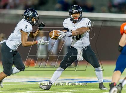 Thumbnail 1 in Steele vs. Brandeis (UIL 6A D2 Quarterfinal) photogallery.