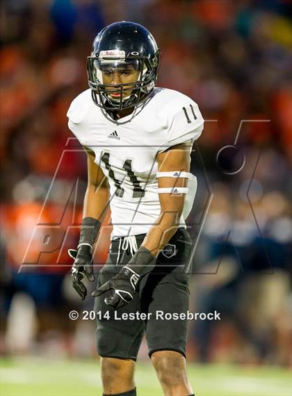 Thumbnail 3 in Steele vs. Brandeis (UIL 6A D2 Quarterfinal) photogallery.