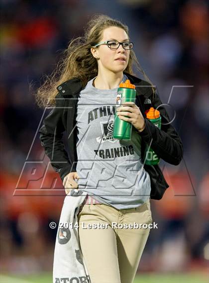 Thumbnail 1 in Steele vs. Brandeis (UIL 6A D2 Quarterfinal) photogallery.