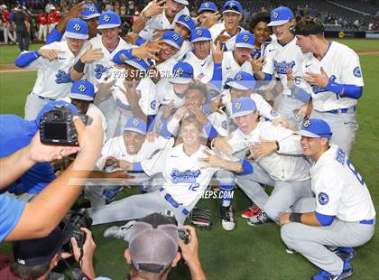 Thumbnail 2 in Perfect Game All-American Classic (East vs. West) photogallery.