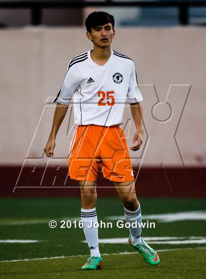 Thumbnail 2 in Alvin JV Black vs Alvin JV White photogallery.