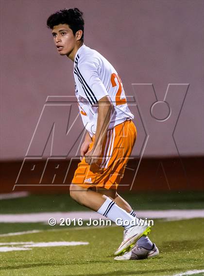 Thumbnail 1 in Alvin JV Black vs Alvin JV White photogallery.