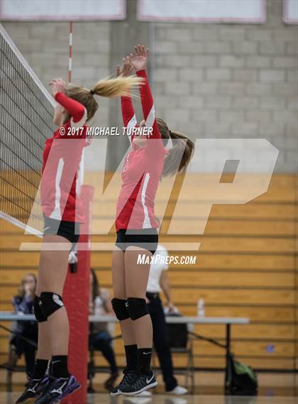 Thumbnail 3 in Chico @ Foothill  photogallery.